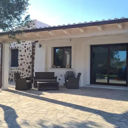 Barastula, Confort E Relax Orosei