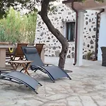 펜션 Barastula, Confort E Relax