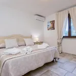 펜션 Barastula, Confort E Relax *