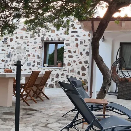 Barastula, Confort E Relax 別荘 *